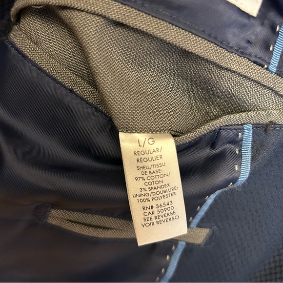 Calvin Klein Navy Blue Suit Jacket (matching pants in separate listing) - Picture 5 of 7